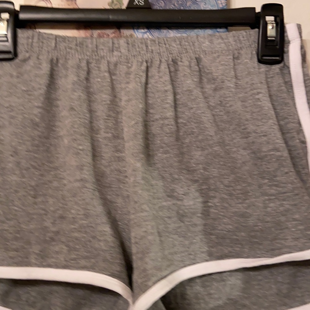 Red fox short